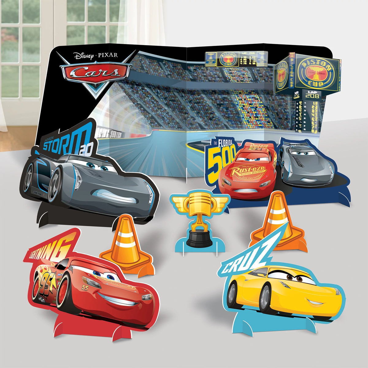©Disney/Pixar Cars 3 Table Decorating Kit