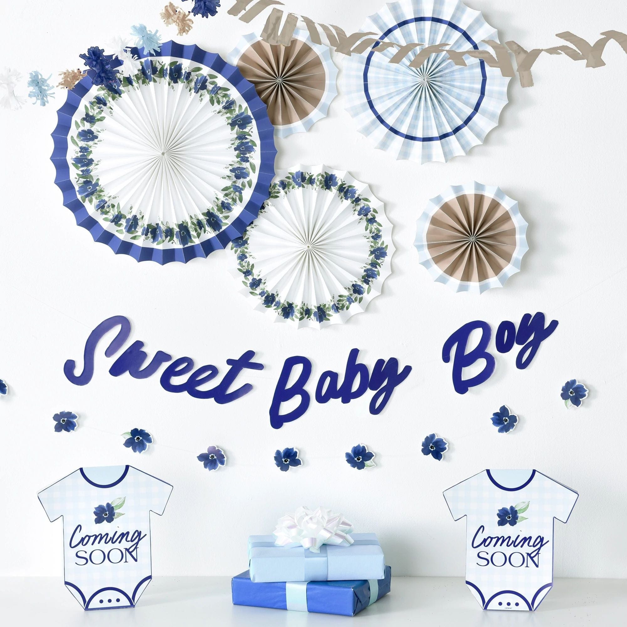 Amscan BABY SHOWER Baby In Bloom Room Decorating Kit