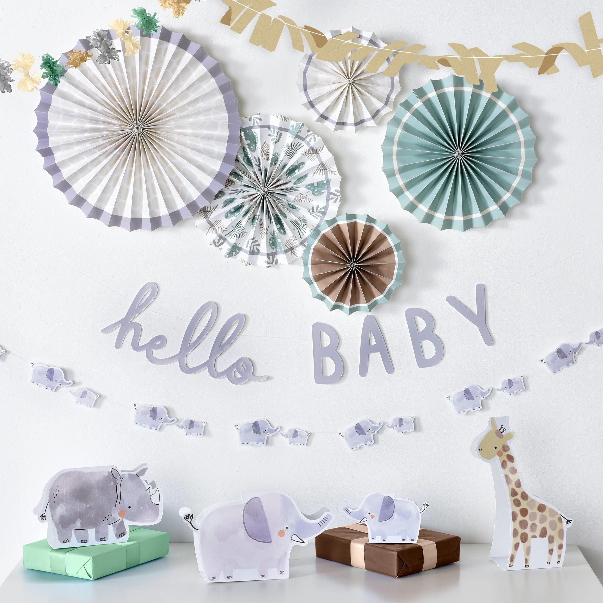 Amscan BABY SHOWER Soft Jungle Room Decorating Kit