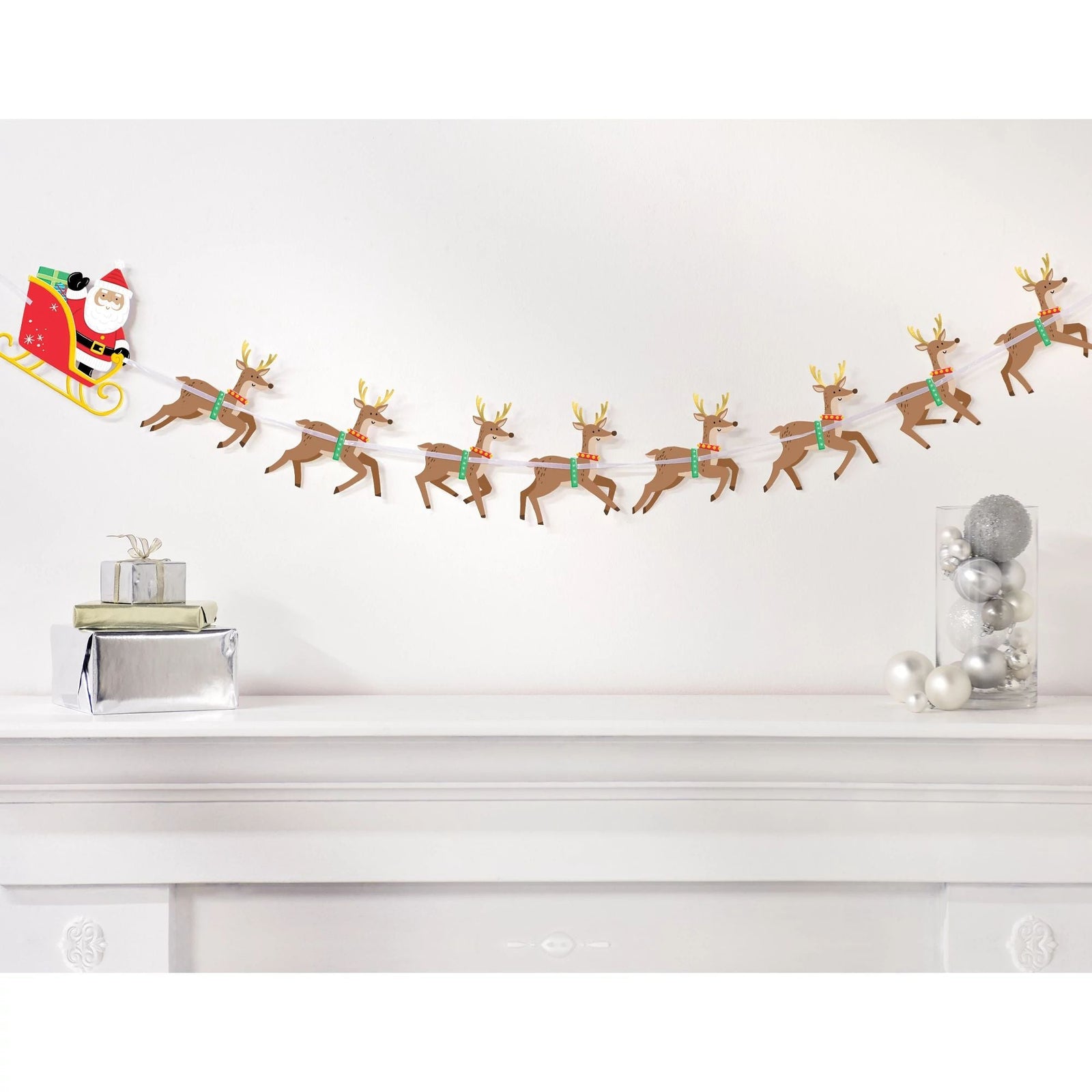 Amscan HOLIDAY: CHRISTMAS Santa & Reindeer Paper Banner