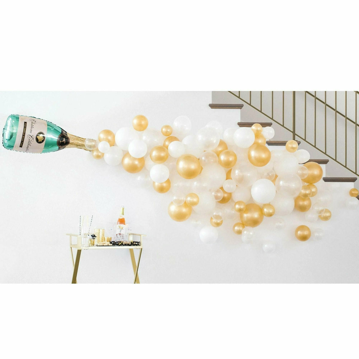 Amscan HOLIDAY: NEW YEAR&#39;S Bubbly Wine Balloon Garland Kit