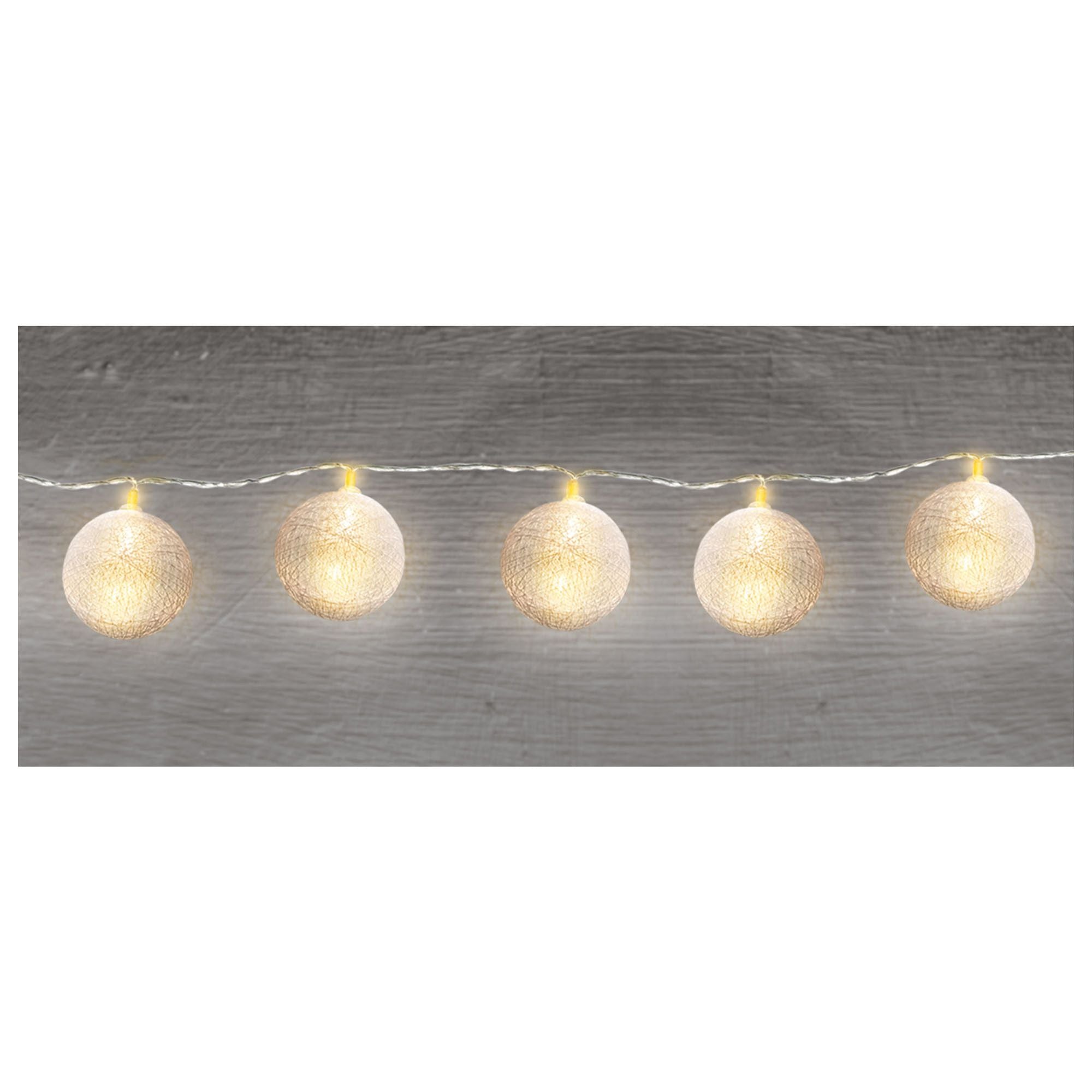 Amscan WEDDING White Cotton Balls Battery Operated LED String Lights